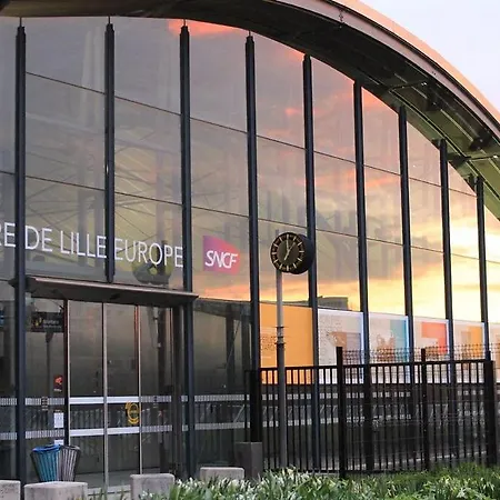 Centre - & Functional * Лилль